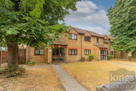 Verulam Avenue, London