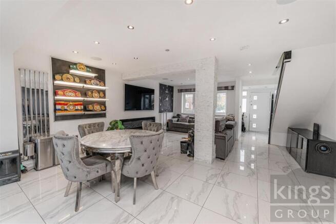 Lounge / Diner