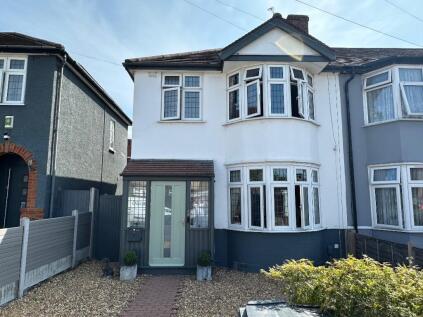 Hickman Road, Romford, London, RM6