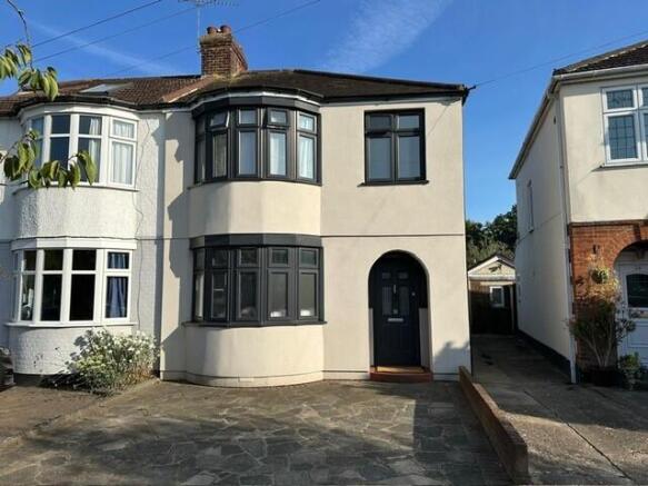 SEMI DETACHED 