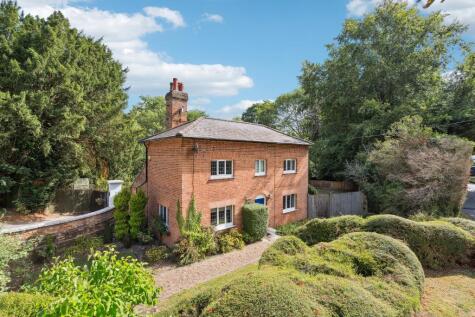 Sandy Lodge Road, Moor Park