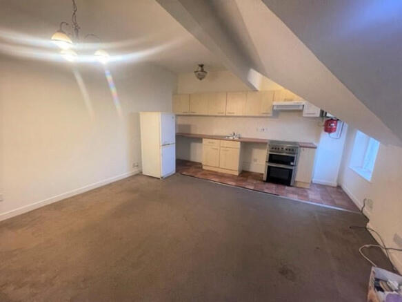 Flat 11, 224-226 Hornby Road