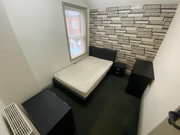 Room 3, 12 Lovat Road