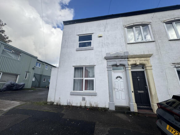 86 Raglan Street
