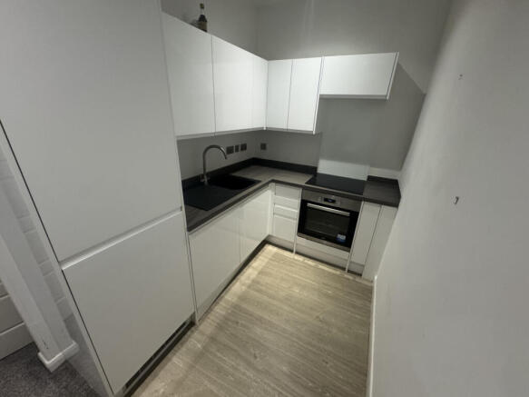 Flat 6 Station Terrace