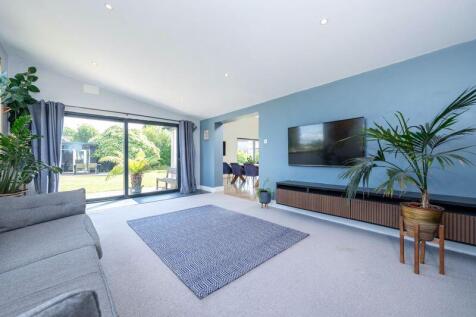 Cliff View, Aisthorpe, Lincoln