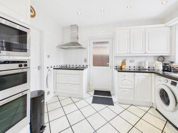 CAM02854G0-PR0397...