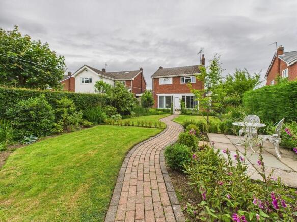 CAM02854G0-PR0397...