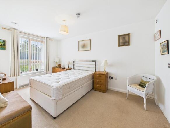 CAM02854G0-PR0442...