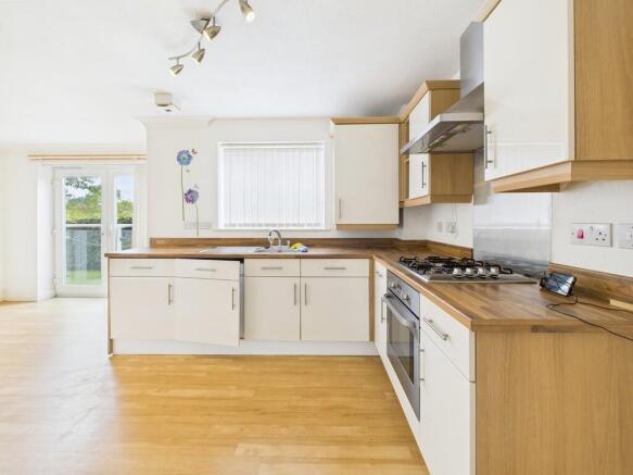 CAM02854G0-PR0461...