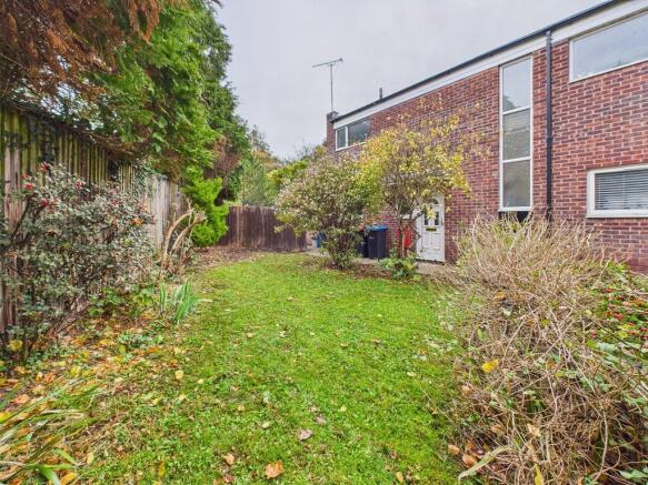 CAM02854G0-PR0467...