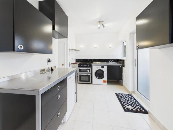 CAM02854G0-PR0473...