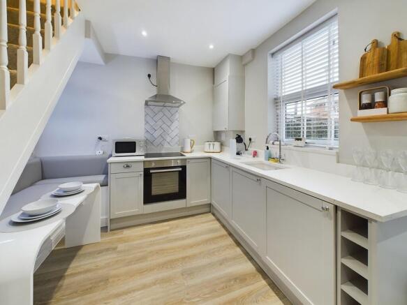 CAM02854G0-PR0263...