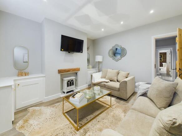 CAM02854G0-PR0263...