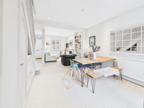 CAM02854G0-PR0471...