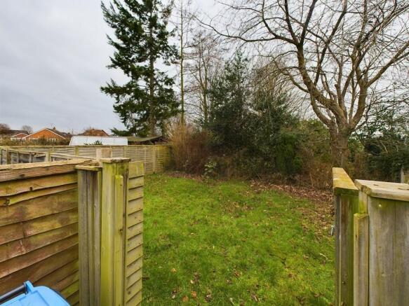 CAM02854G0-PR0317...