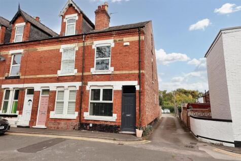 Woodland Grove, Netherfield