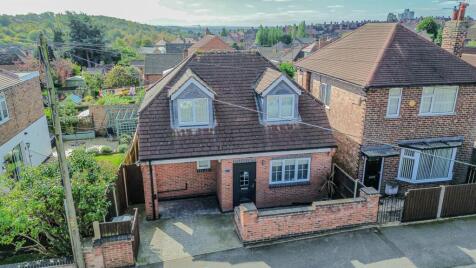 Bentley Avenue, Bakersfields, Nottingham