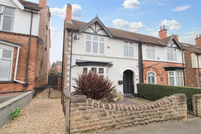 6, Orlando Drive Carlton, Nottingham, NG4 3FL