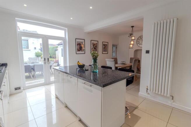 6, Orlando Drive Carlton, Nottingham, NG4 3FL