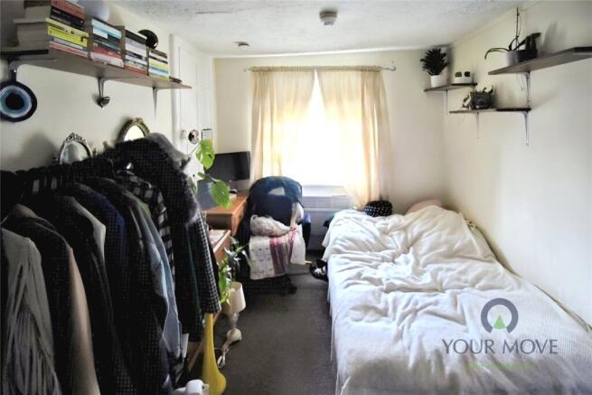 Studio Room