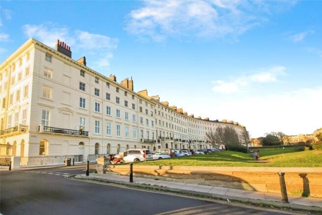 Adelaide Crescent
