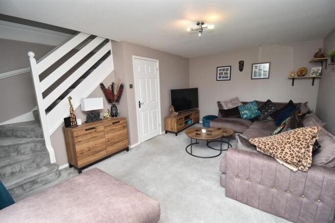 Lounge2.JPG