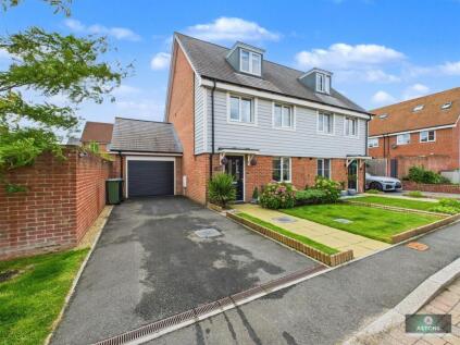 Arun Valley Way, Faygate, Horsham