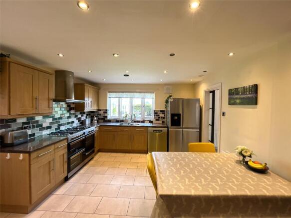 Dining Kitchen