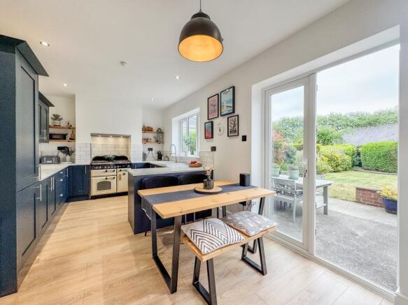 Dining Kitchen