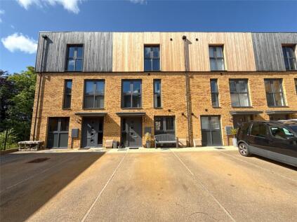 North Dene Drive, Low Fell, NE9