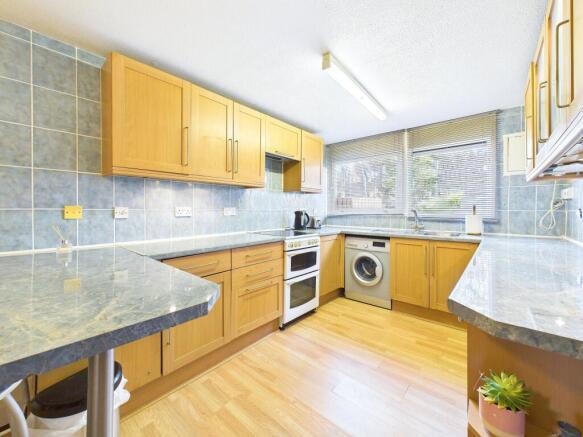 Breakfasting Kitchen