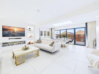 Broadleaf Walk, Birtley, DH3