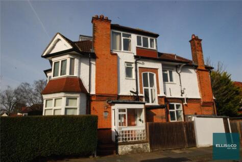 Garrick Avenue, Golders Green, NW11