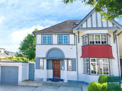 Cheyne Walk, Hendon, NW4