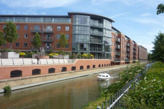 foundry house 007