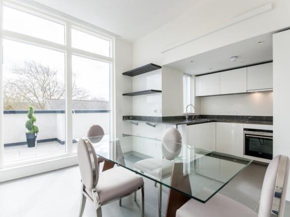DiningRoom2