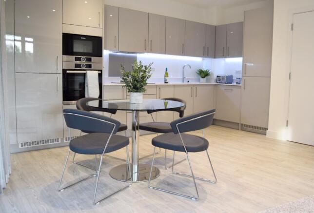 Kitchen 1