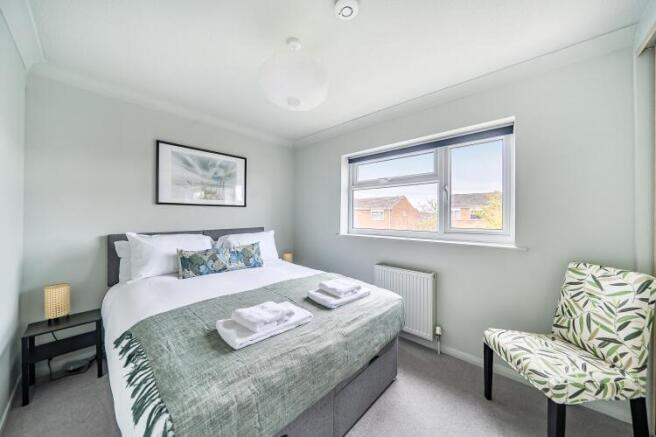 1375977_6_690a21c...