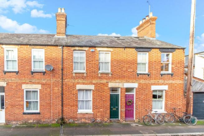 2 bedroom terraced house to rent New Osney
