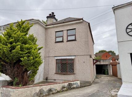 Laira Avenue, Laira, Plymouth. A great opportunity for the right buyer! 3 bed semi in need of updating. Drive & garage