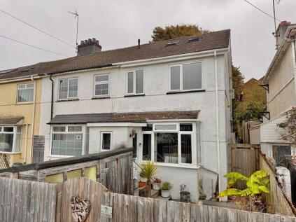Stentaway Road, Plymouth Extended Three bedroom Stunning property.