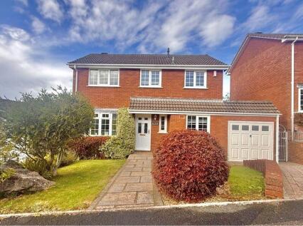 Dunraven Drive, Plymouth Executive Four-Bedroom Detached Home in Derriford