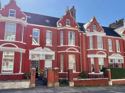 Thornhill Road, Mannamead, Plymouth. 5-Bed Period Home, in Heart of Mannamead in need of some refurbishment / upgrading
