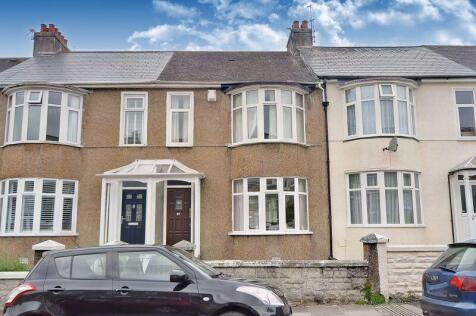 Ridge Park Avenue, Plymouth Chain free set over 3 floors 