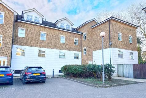 Old Mill Place, Wraysbury, TW19 5LY