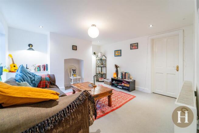Hadleigh Estate Agents-7.jpg