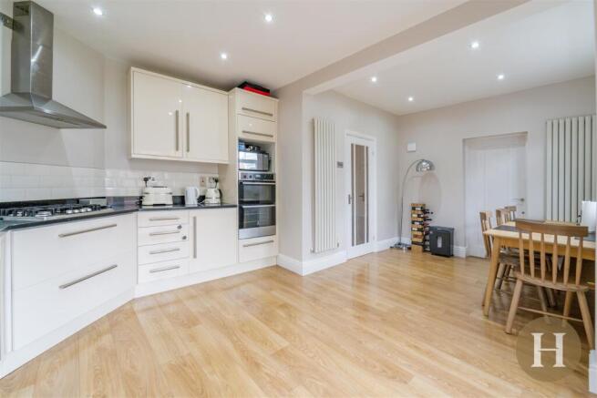 Hadleigh Estate Agents-8.jpg