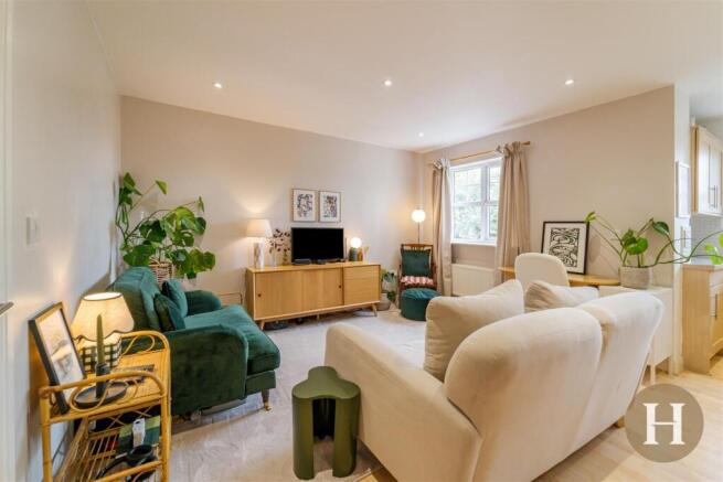 Hadleigh Estate Agents-1.jpg