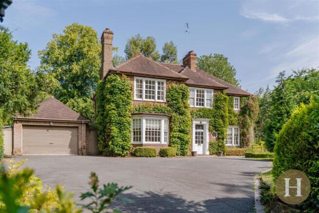 Hadleigh Estate Agents-66.jpg